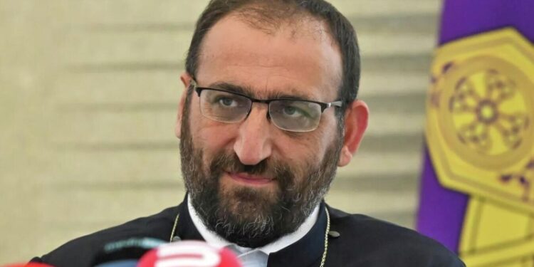 В Армении задержали архиепископа Хачатряна по делу о сбыте наркотиков