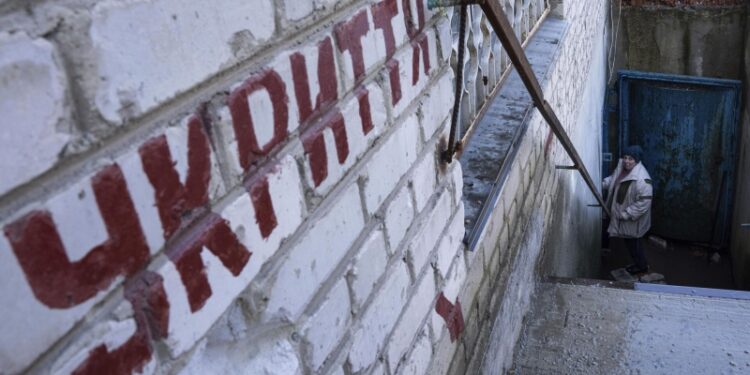 В Киеве и 12 областях Украины объявили воздушную тревогу