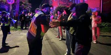 Жители Полтавы устроили засаду на сотрудников ТЦК